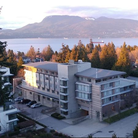 Carey Centre On Ubc Campus Apartment Ванкувър Екстериор снимка