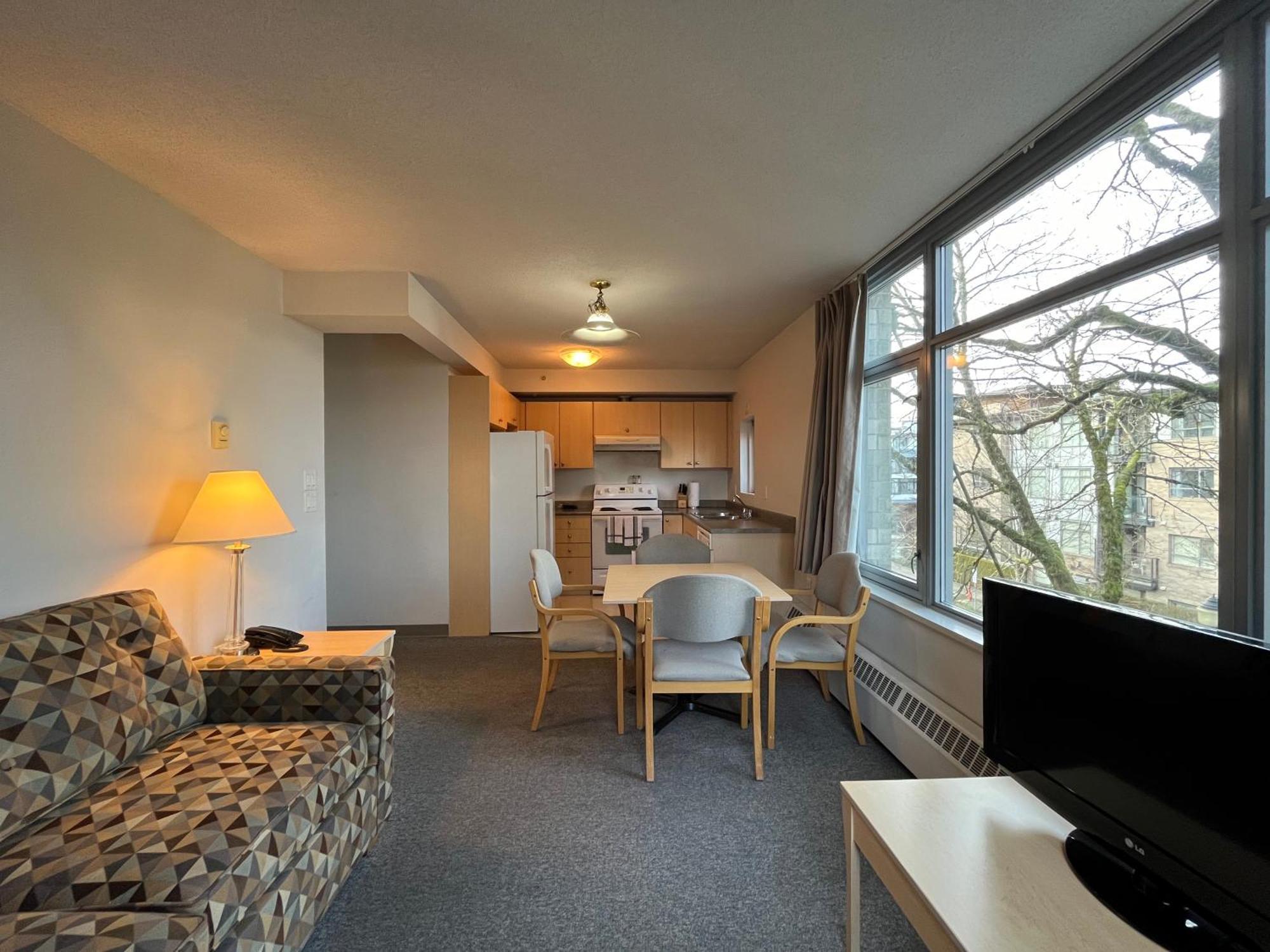 Carey Centre On Ubc Campus Apartment Ванкувър Екстериор снимка